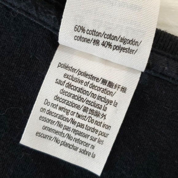 2018 Victoria's Secret PINK Sequin Rhinestone Black Red Tee Tshirt Size Small - Picture 12 of 14